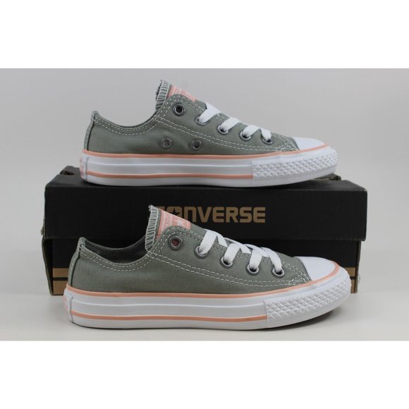 Nike Other - Pre-School Chuck Taylor All Star OX 660103F